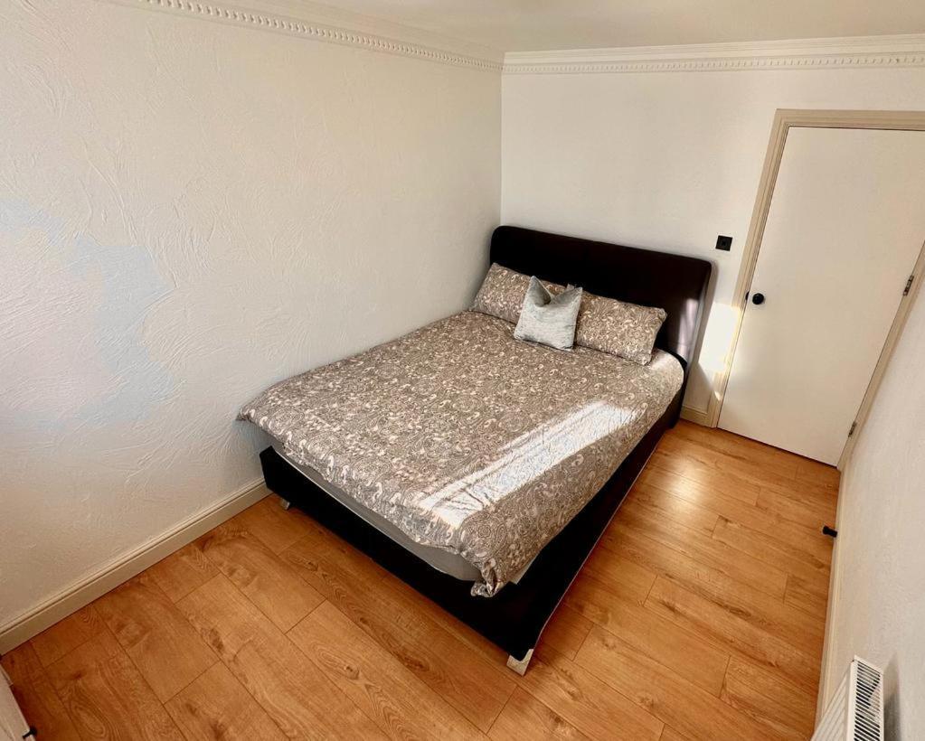 Flat 3 Stay In Aldgate Apartments Londyn Zewnętrze zdjęcie